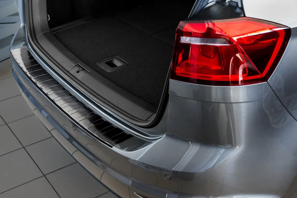 Bakfangerbeskytter Vw Golf Sportsvan (2014-2020) – Rustfritt stål | Avisa