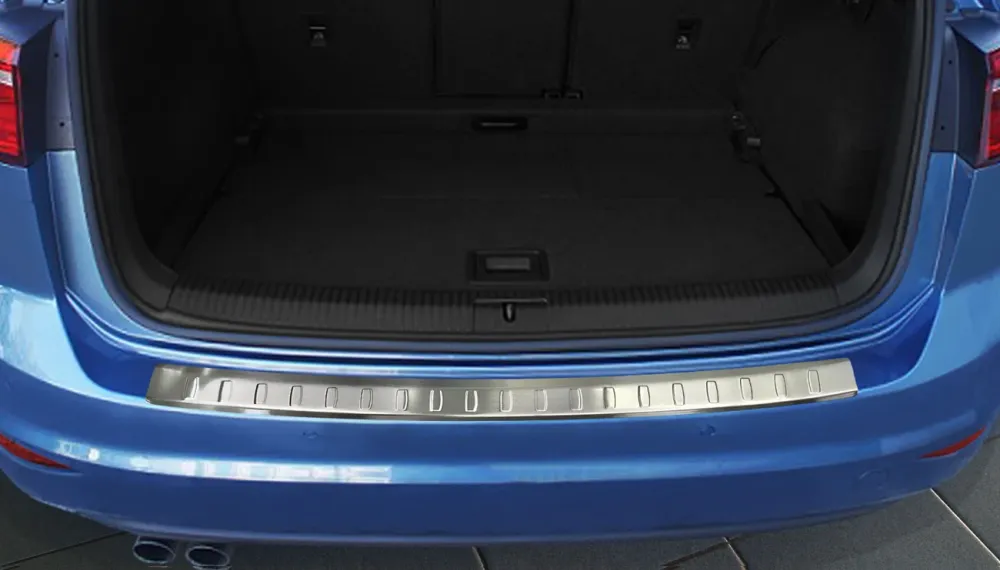 Bakfangerbeskytter Vw Golf VI Plus (2009-2012) – Rustfritt stål | Avisa