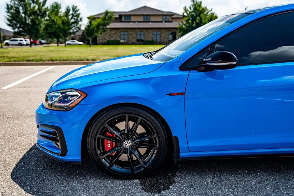 Skvettlapp Vw Golf VII GTI / sett 4 stk. (2012-2020) – ABS | Ven-Tuning