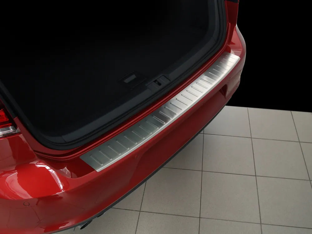 Bakfangerbeskytter Vw Golf VII Hatchback / e-Golf (2012-2020) – rustfritt stål | Avisa
