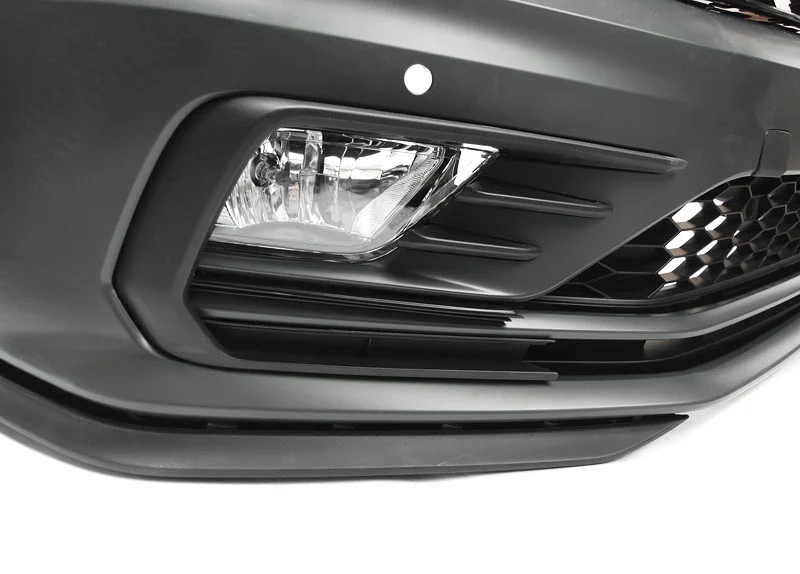 Frontfanger Volkswagen Jetta VI 14-18 - Sport Style med PDC