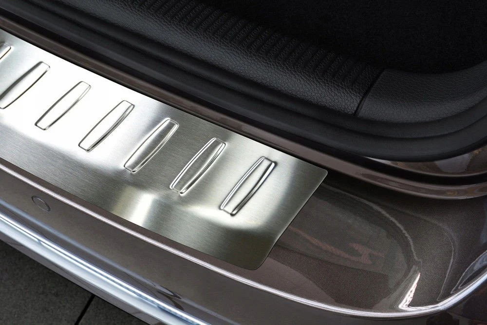 Bakfangerbeskytter Vw Passat B7 Alltrack / Silver Edition (2012-2014) – Rustfritt stål | Avisa