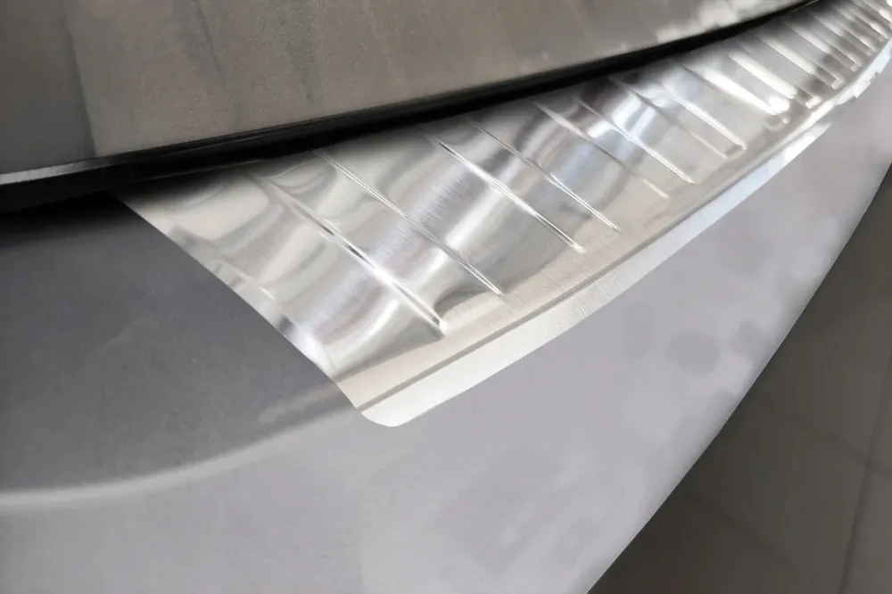 Bakfangerbeskytter Vw Passat B8 Sedan / Silver Edition (2014-2022) – Rustfritt stål | Avisa
