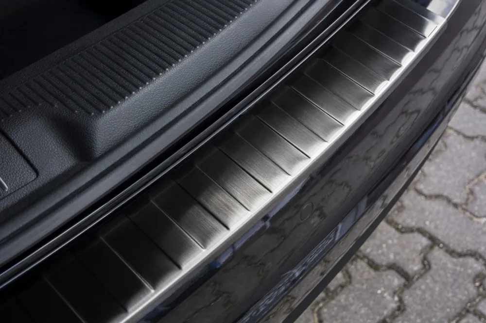 Bakfangerbeskytter Vw Sharan II (2010-2022) – Rustfritt stål | Avisa