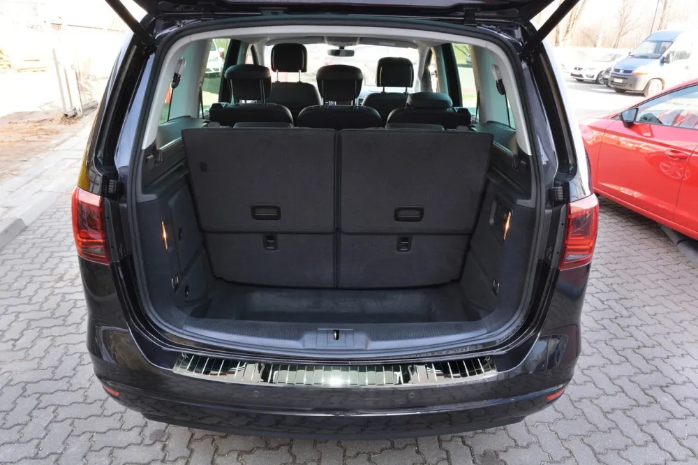 Bakfangerbeskytter Vw Sharan II (2010-2022) – Rustfritt stål | Avisa
