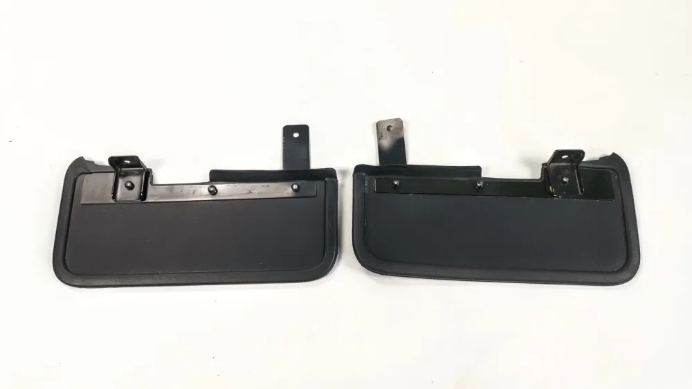 Skvettlapp Vw T5 / T6 / Black - sett 2 stk. – ABS Automotive | VAG OEM