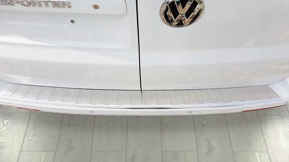 Bakfangerbeskytter Vw T5 / T6 – Rustfritt stål | Avisa