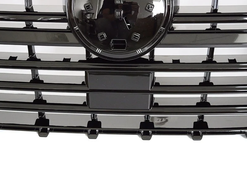 Grill Volkswagen T6.1 (2020–) Glossy Svart med Logofeste - GRVW34