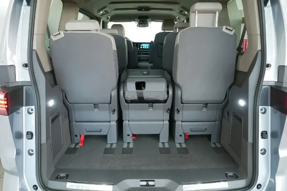 Bagasjeromsmatte Vw T7 Multivan / L1 - kort (2021-) – myk plast TPE | Aristar