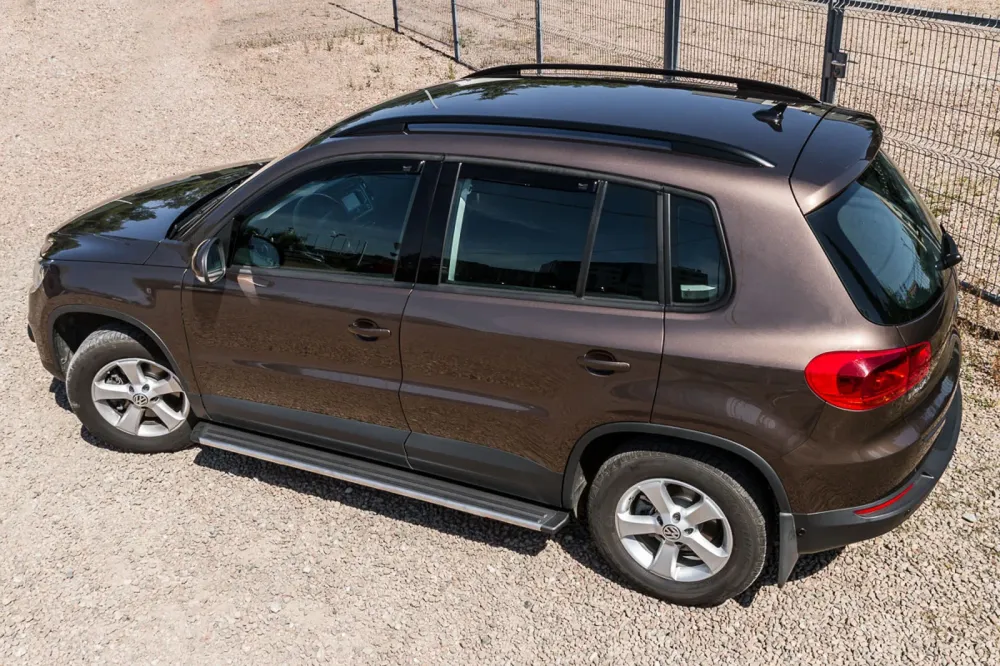 Stigtrinn Vw Tiguan Ventshield (2011-2016)
