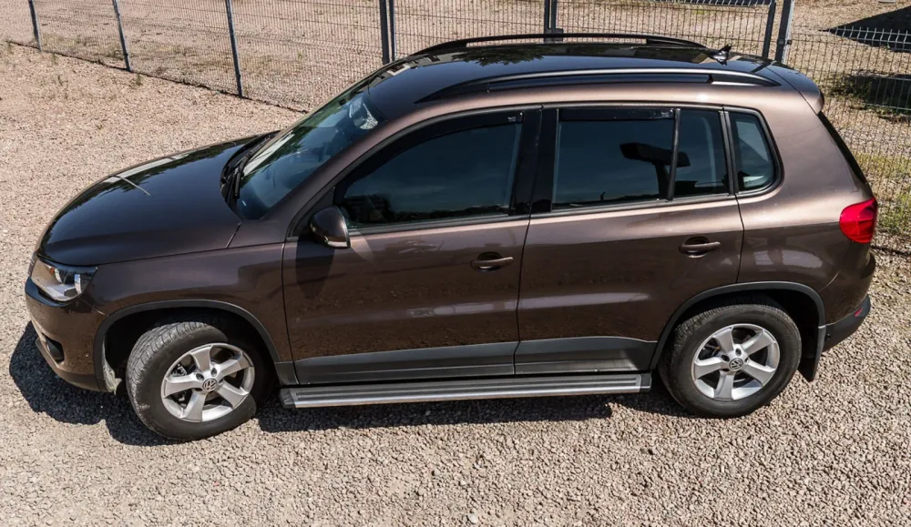 Stigtrinn Vw Tiguan Ventshield (2011-2016)