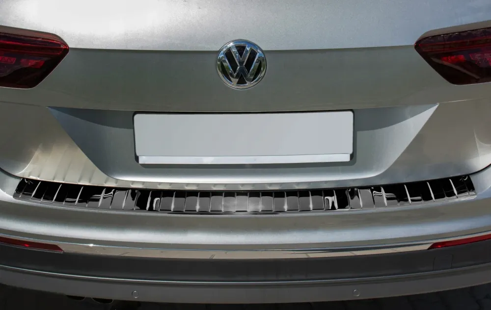 Bakfangerbeskytter Vw TIGUAN ALLSPACE (2017-2024) – rustfritt stål | Avisa