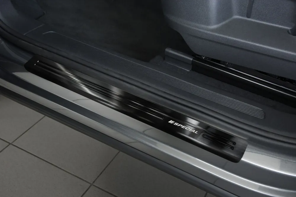 Dørbeskytter Vw Tiguan Allspace / Special Edition Black (2017-2024) – Rustfritt stål | Avisa