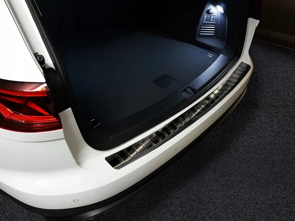 Bakfangerbeskytter Vw Touareg CR (2018-) – Rustfritt stål | Avisa